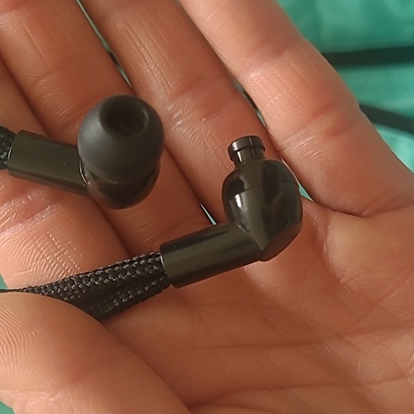 Aqua Puffer Jacket - Picture 5 of 9